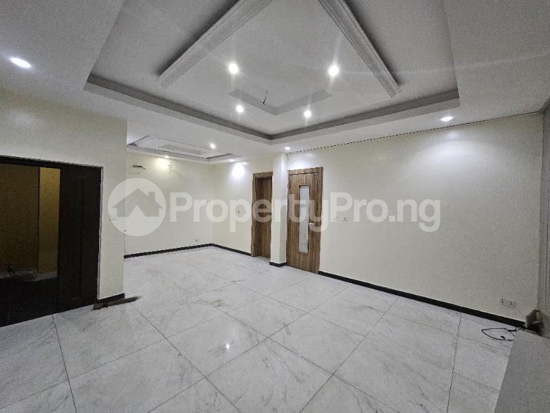 4 bedroom House for rent Ologolo Lekki Lagos