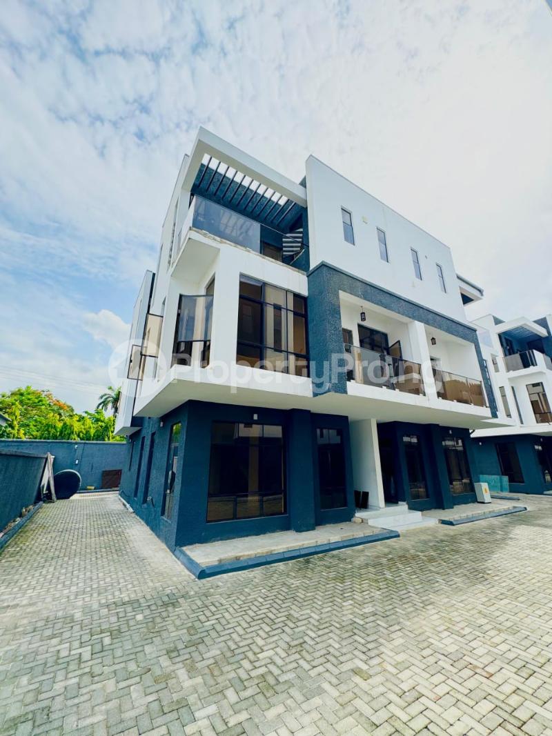 4 bedroom House for sale Victoria Island Lagos
