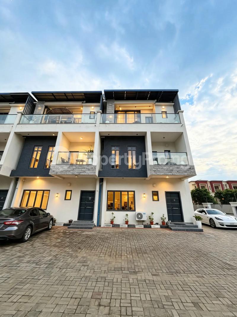 4 bedroom House for sale Jahi Jahi Abuja