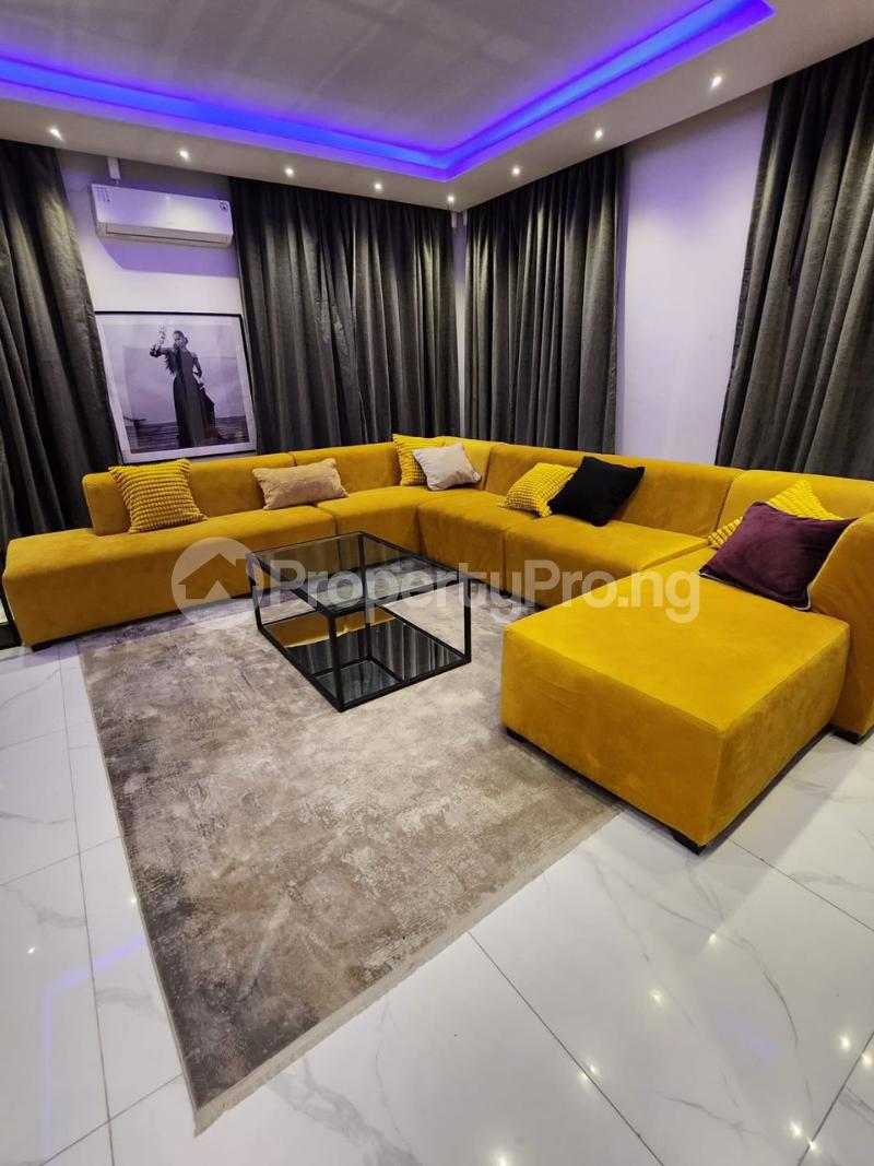 4 bedroom House for shortlet Chevron Lekki Phase 2 Lekki Lagos