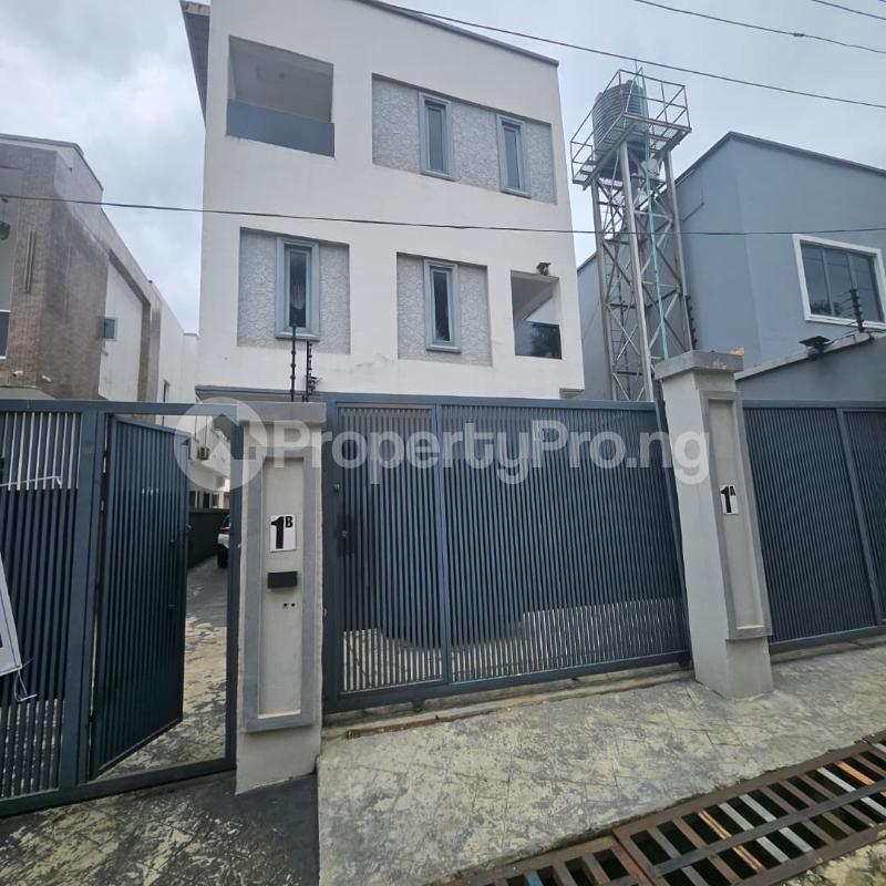 4 bedroom House for rent Magodo GRA Phase 2 Kosofe/Ikosi Lagos