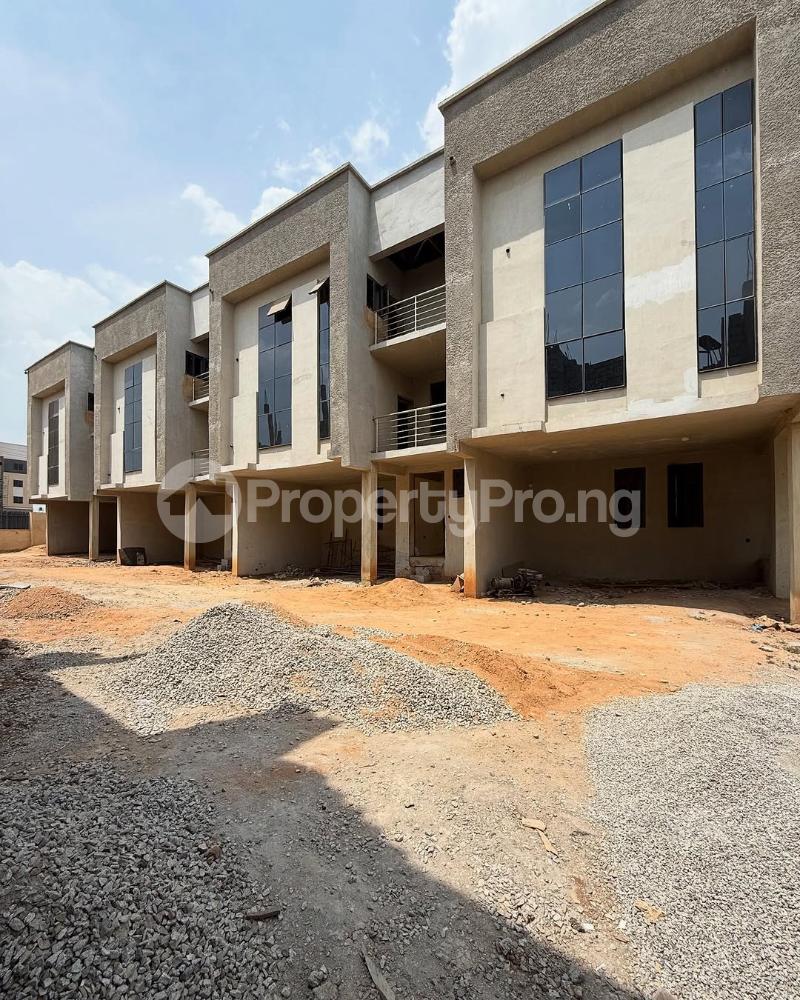 4 bedroom House for sale Jahi Abuja