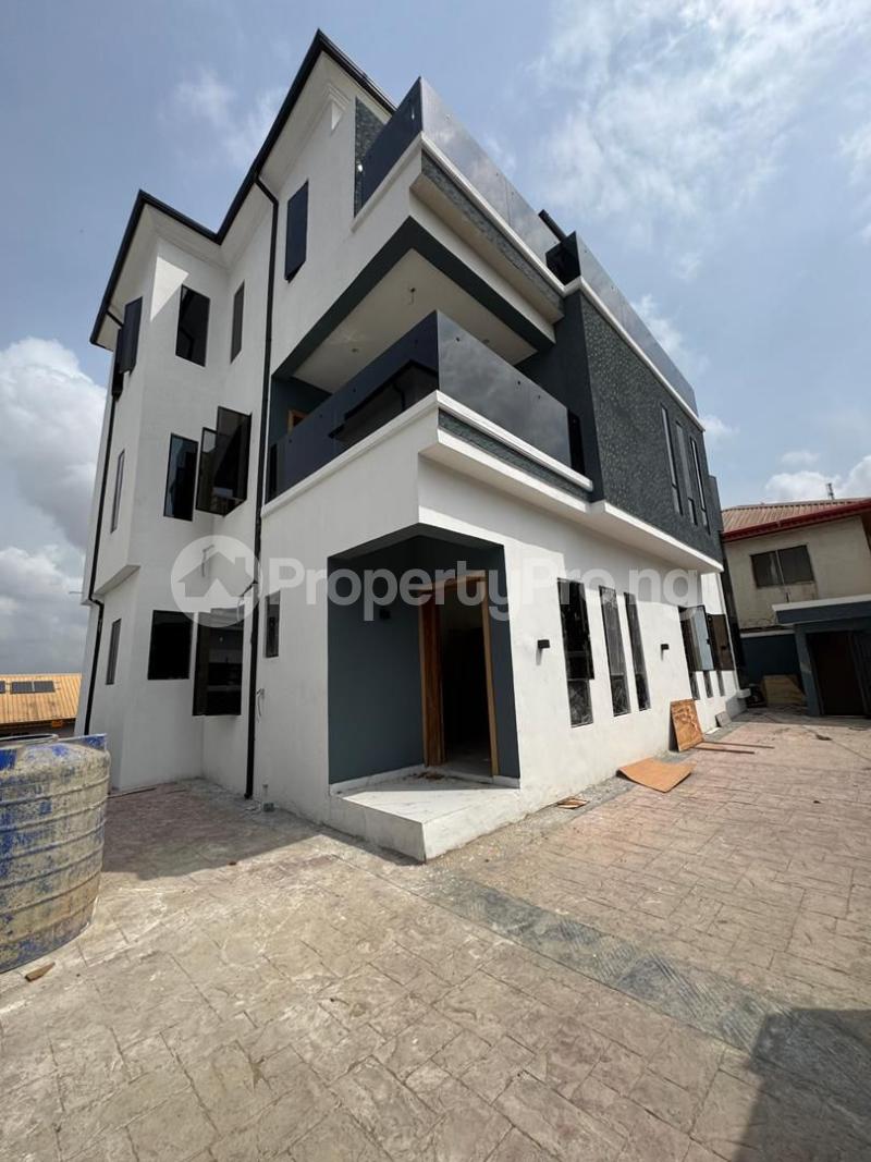 5 bedroom House for sale Berger Ojodu Lagos