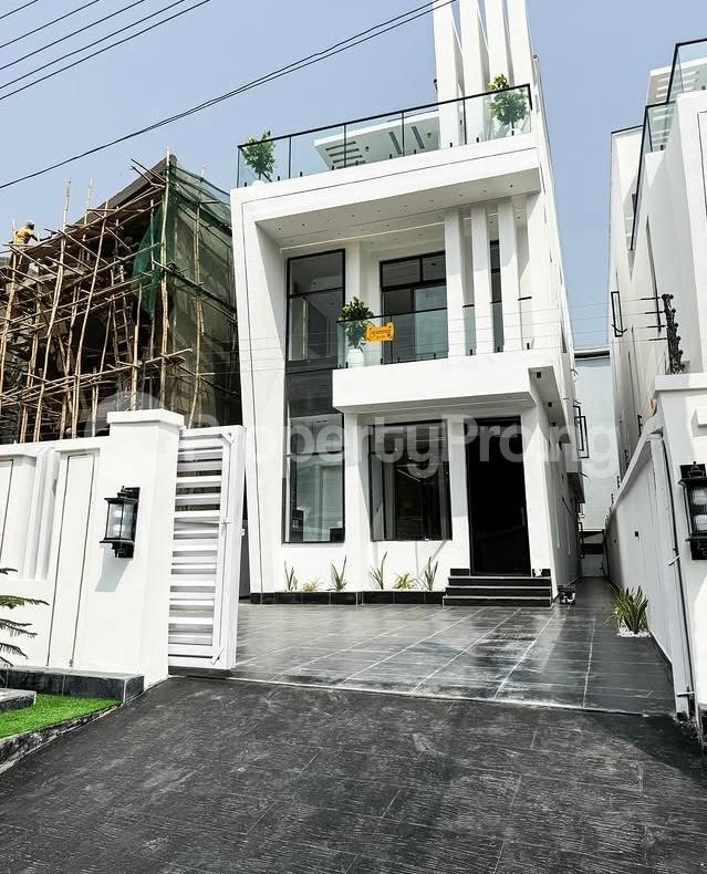 5 bedroom House for sale Chevron Toll Gate Lekki Lagos