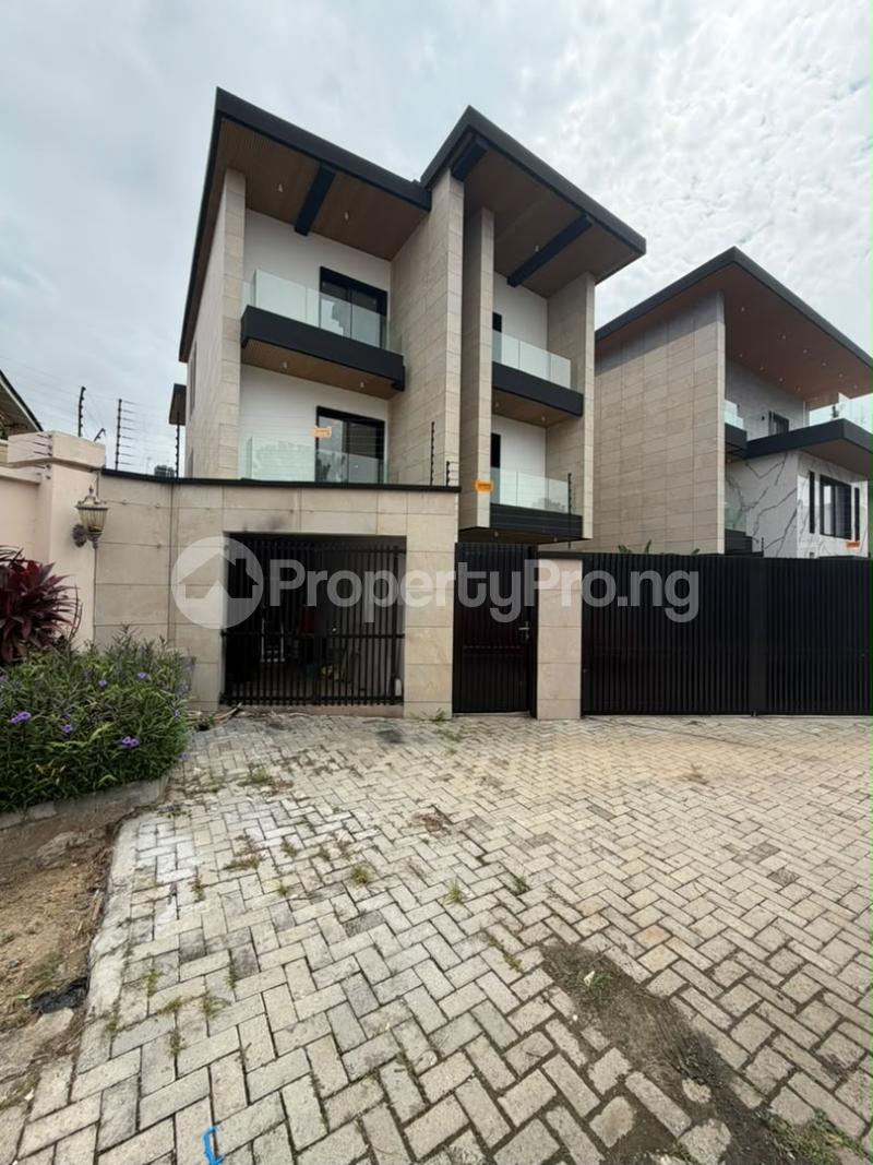 5 bedroom House for sale Banana Island Ikoyi Lagos