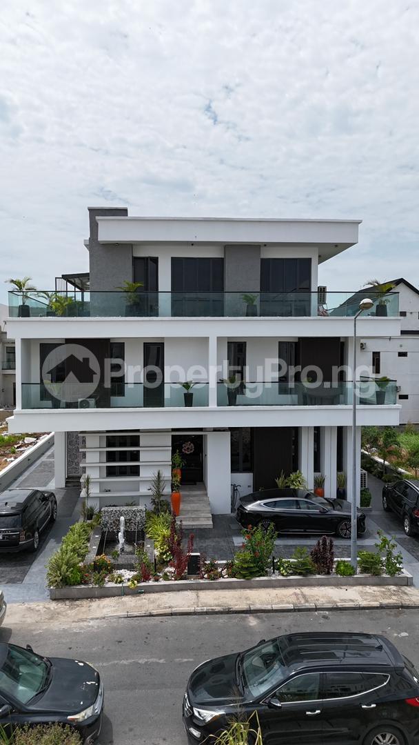 5 bedroom House for rent Ikate Lekki Lagos