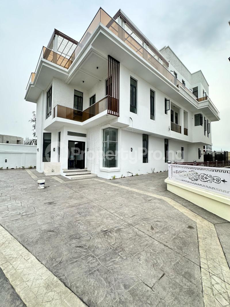 5 bedroom House for sale Osapa london Lekki Lagos