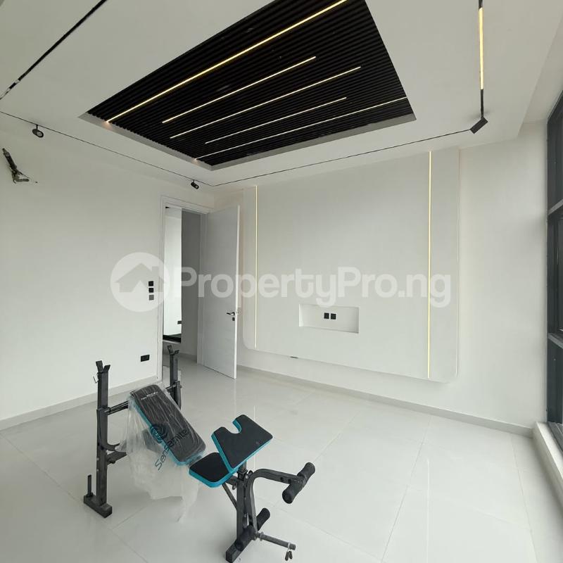 5 bedroom House for sale Osapa london Lekki Lagos