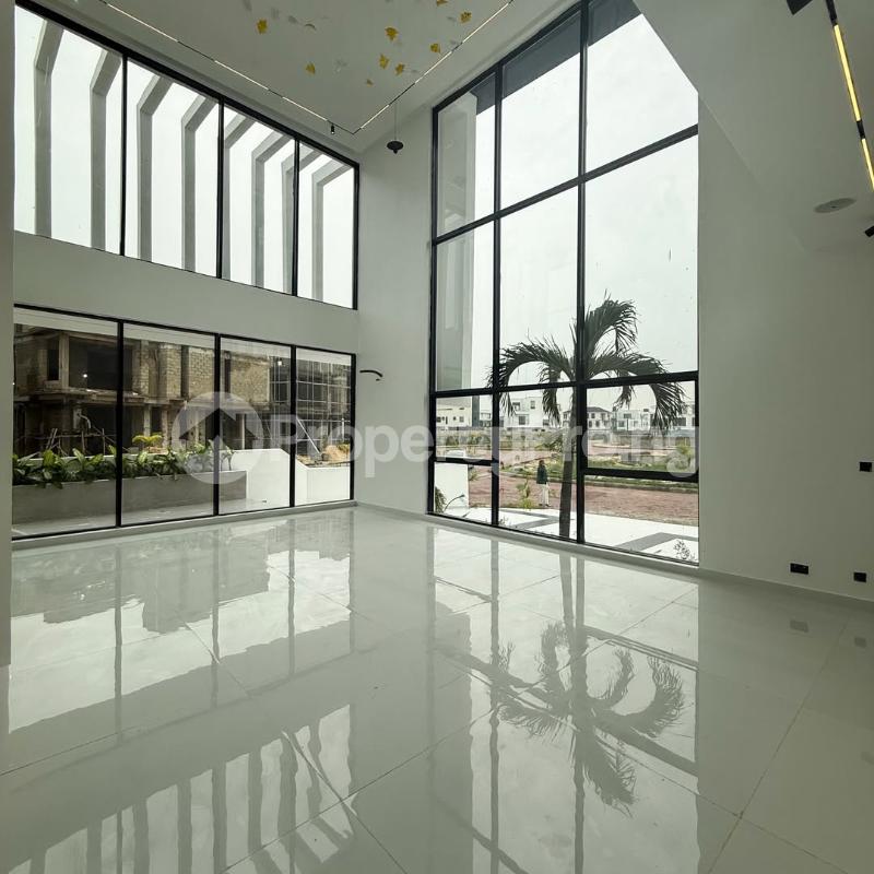 5 bedroom House for sale Osapa london Lekki Lagos