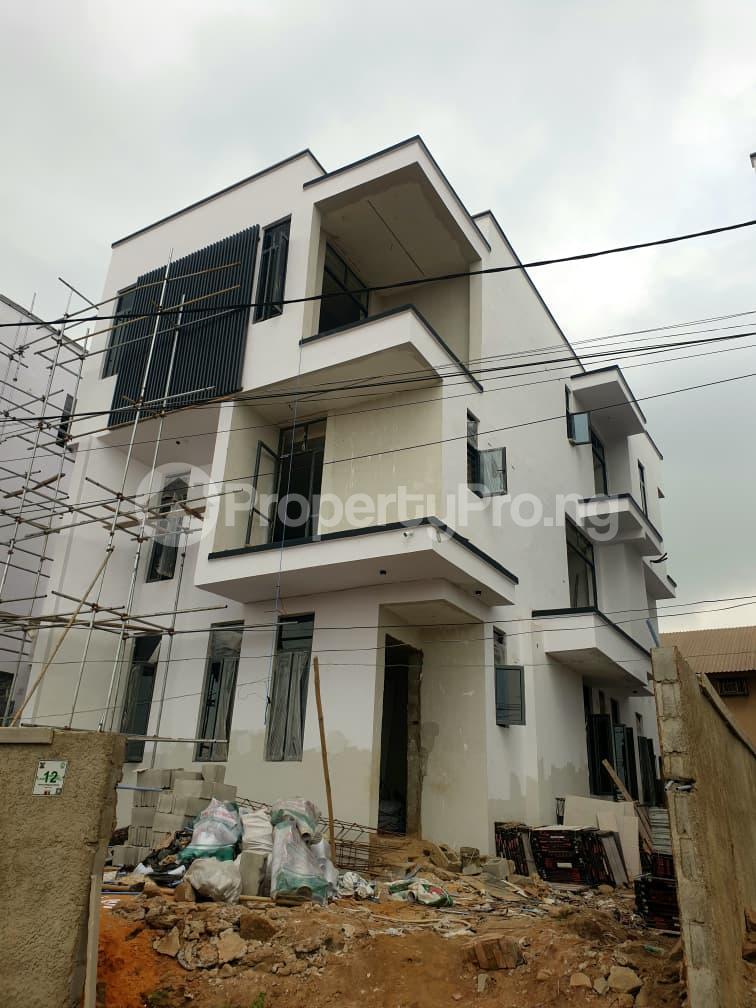 5 bedroom House for sale Debo Aina Close Omole phase 1 Ojodu Lagos