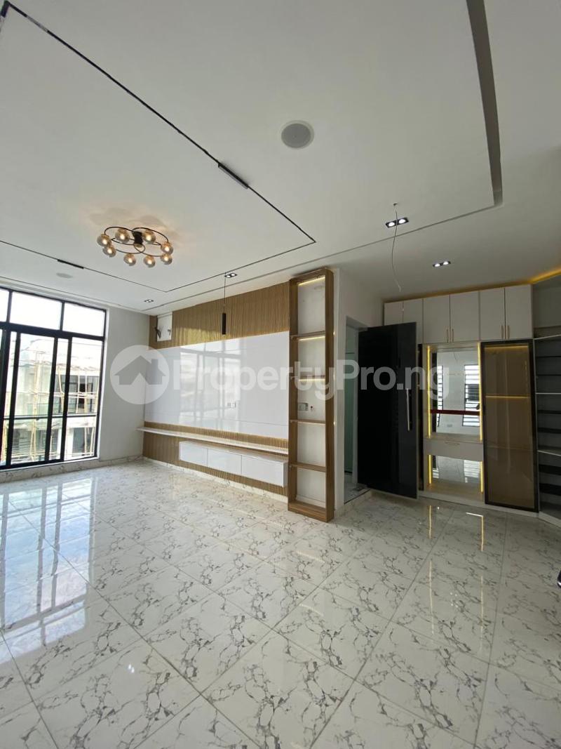 5 bedroom House for sale Chevron Lekki Phase 2 Lekki Lagos