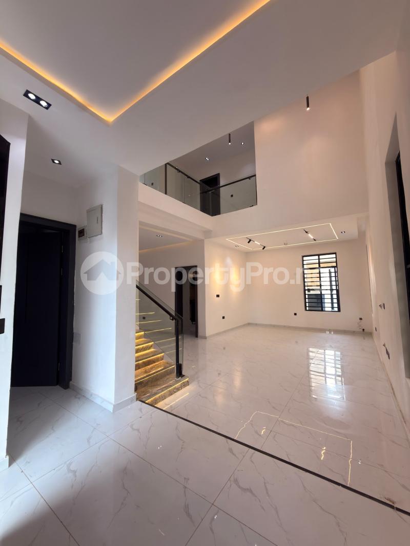 5 bedroom House for sale Akobo Ibadan Oyo