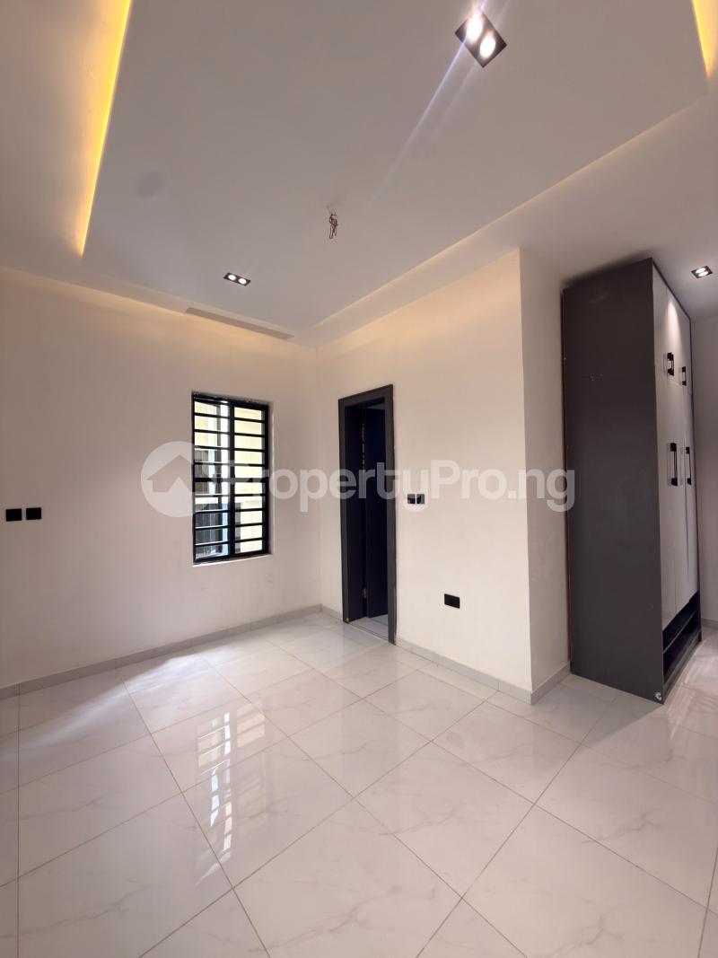 5 bedroom House for sale Akobo Ibadan Oyo