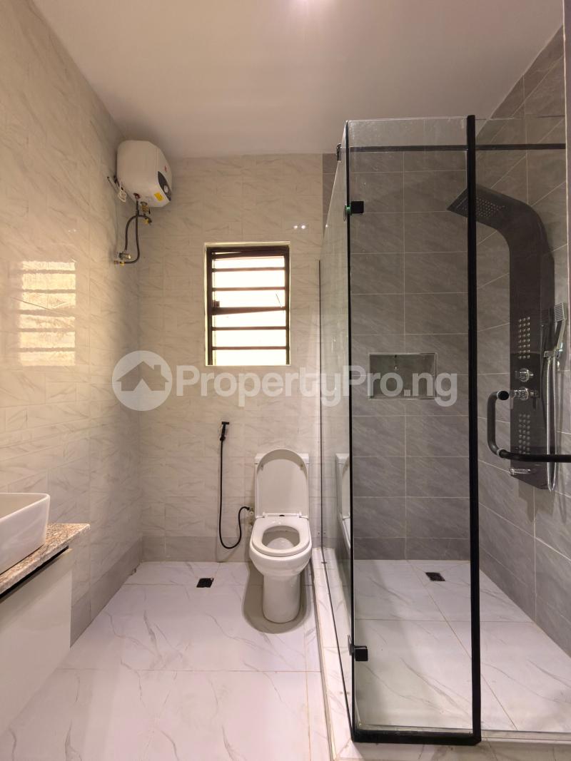 5 bedroom House for sale Akobo Ibadan Oyo