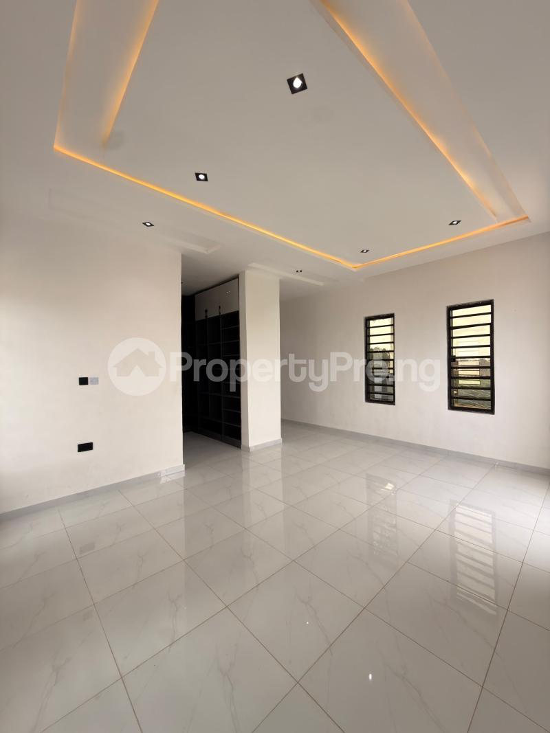 5 bedroom House for sale Akobo Ibadan Oyo