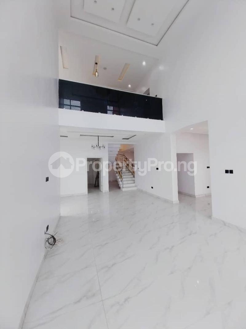 6 bedroom House for sale Chevron Lekki Lagos