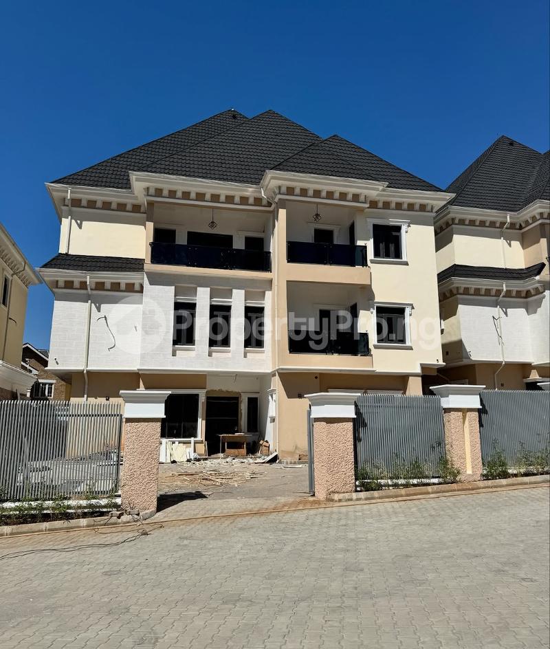 7 bedroom House for sale Asokoro Abuja