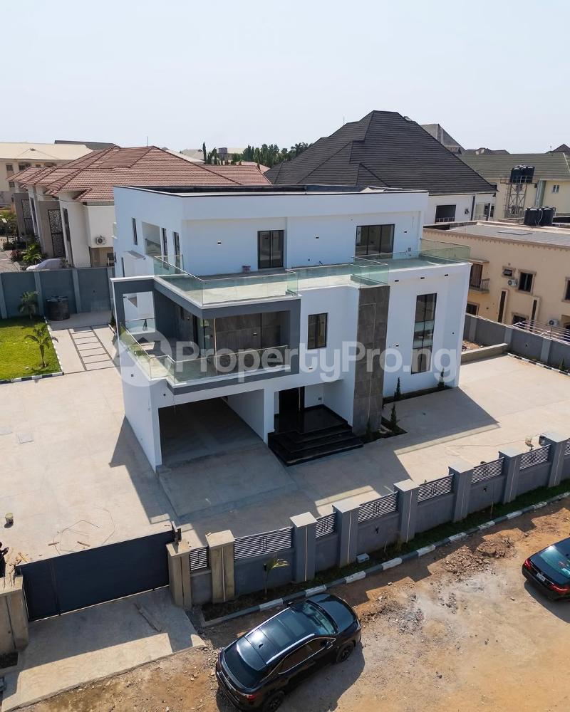 7 bedroom House for sale Wuye Abuja