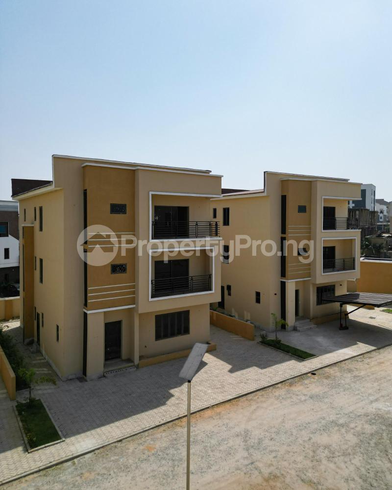 5 bedroom House for sale Gilmor Jahi Abuja