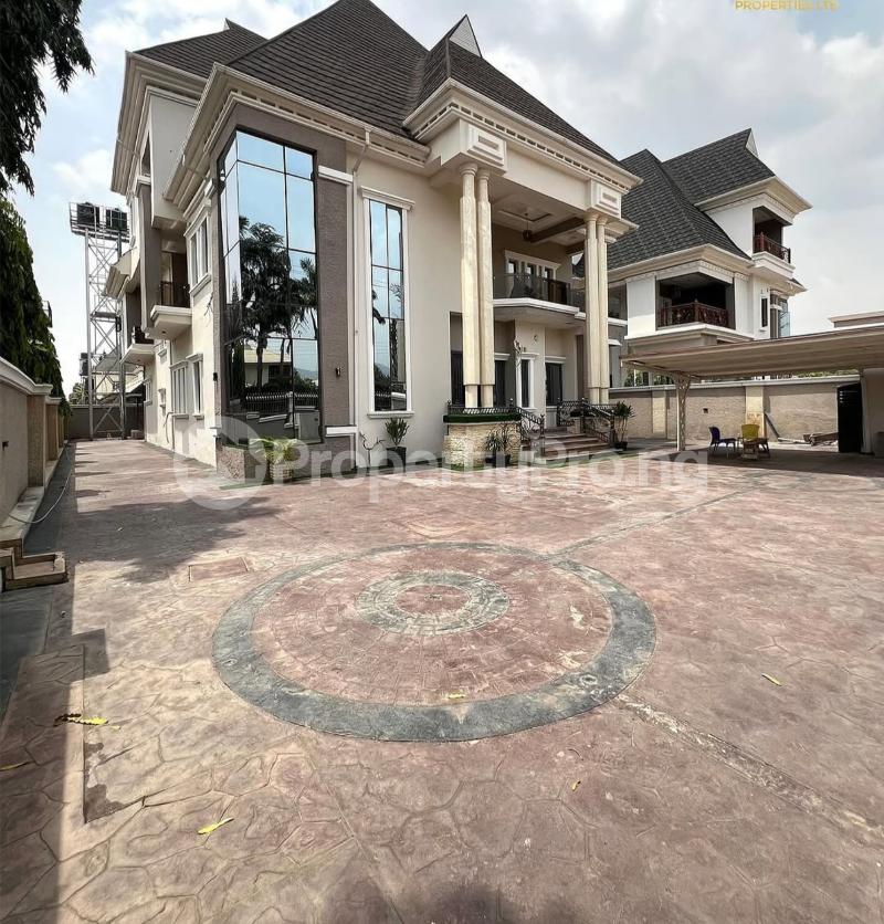 6 bedroom House for sale Gwarimpa Main Gwarinpa Abuja