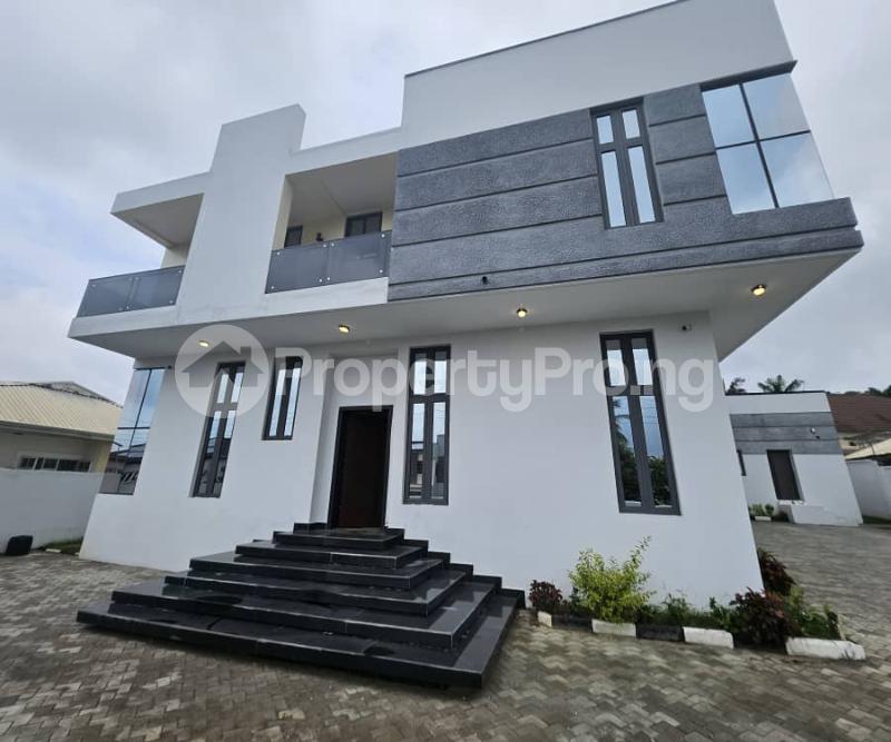 6 bedroom House for sale Gwarimpa Main Off 3avenue Gwarinpa Abuja