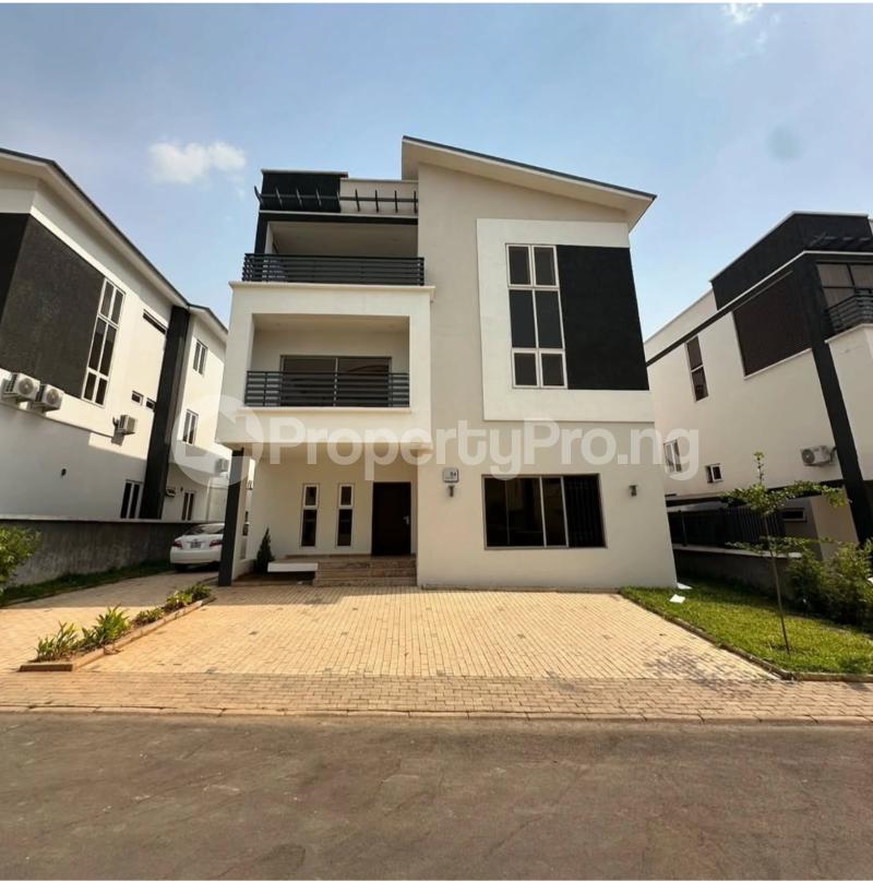 5 bedroom House for sale Life Camp Abuja