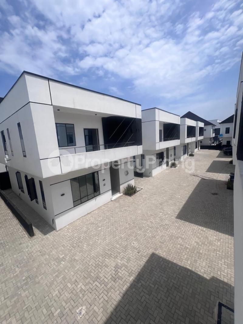 4 bedroom House for sale orchid Lekki Lagos