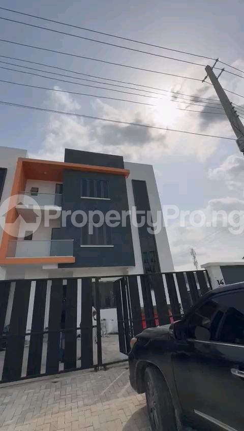 4 bedroom House for sale Phase 2 Ogudu Lagos