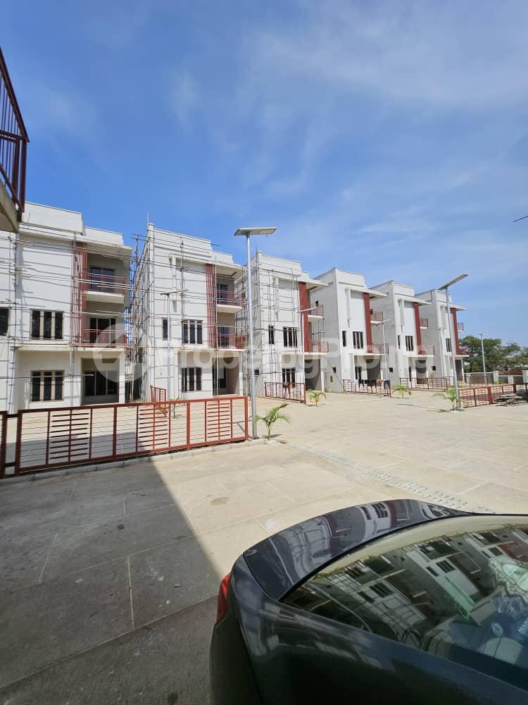 5 bedroom House for sale Close To Lake View Jabi Abuja