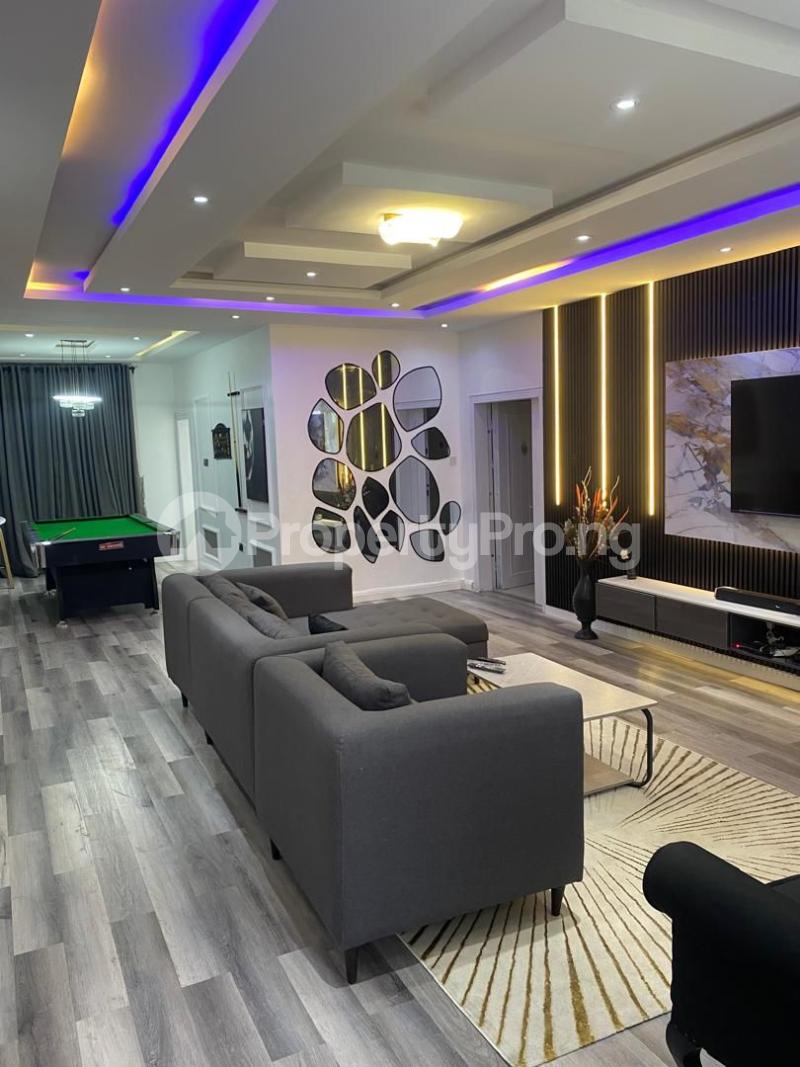 3 bedroom Flat / Apartment for shortlet Off Admiralty Lekki Phase 1 Lekki Lagos