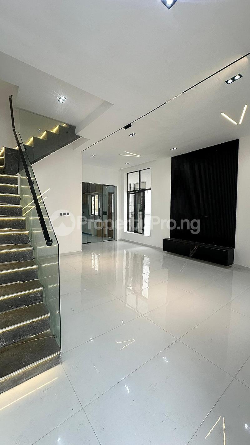 4 bedroom House for sale Ikota Lekki Lagos