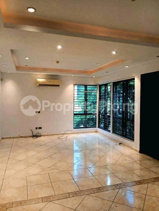 2 bedroom House for rent  Banana Island Ikoyi Lagos