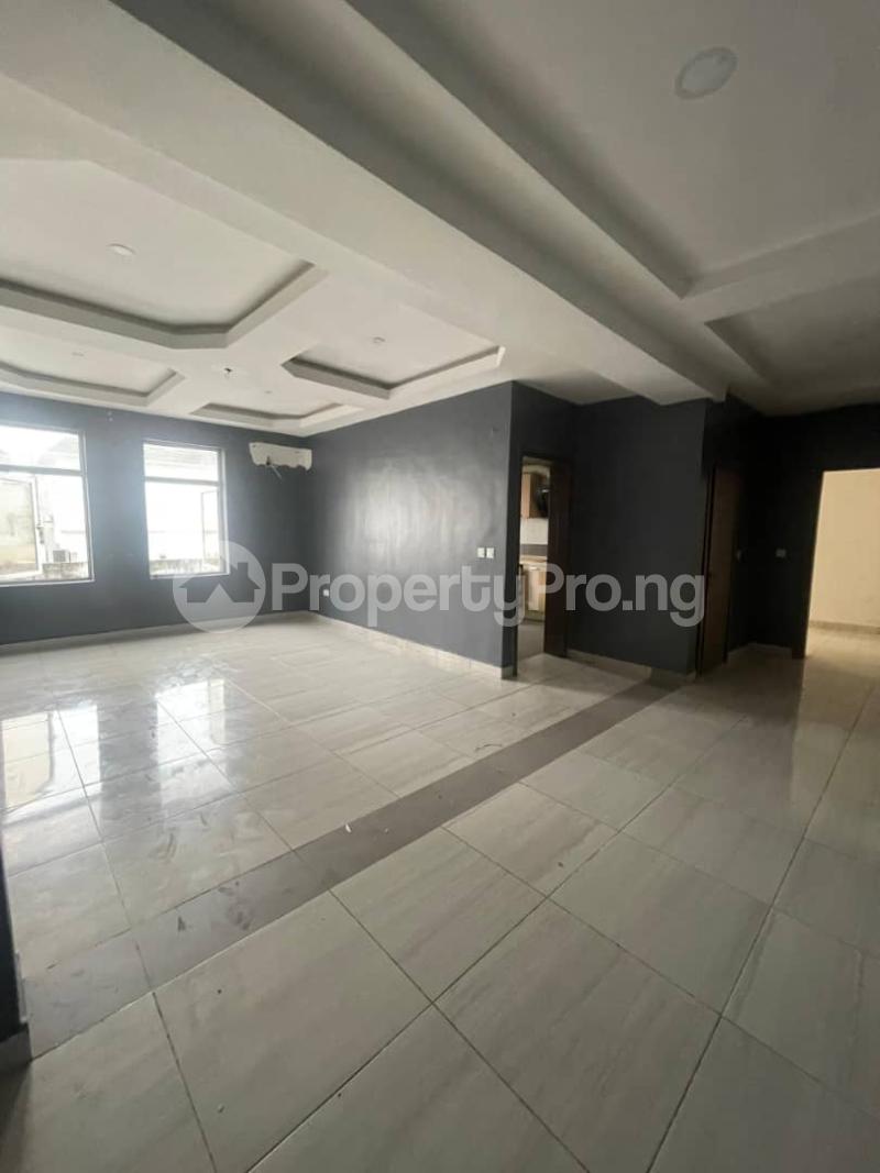 2 bedroom House for rent Chevron Lekki Lagos