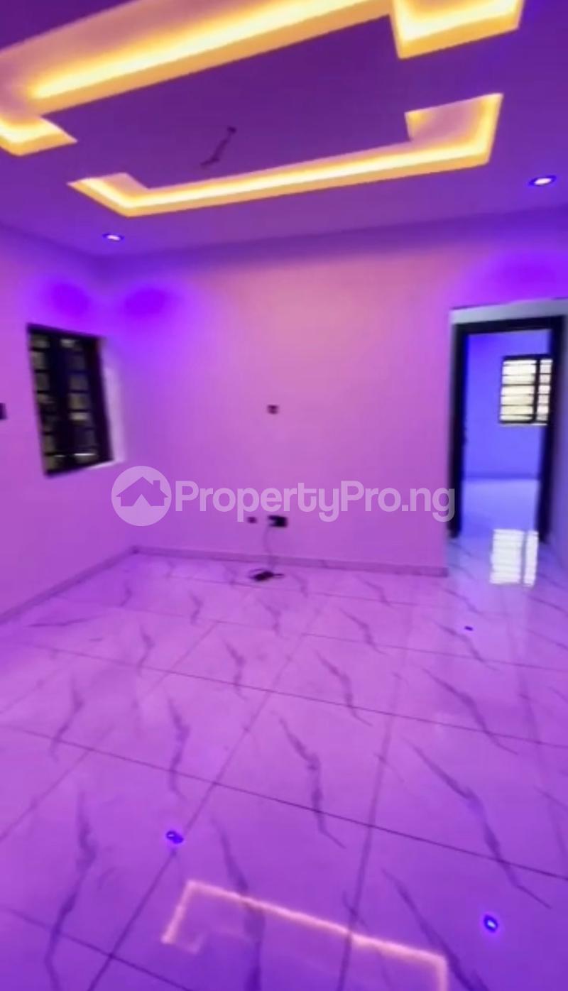 2 bedroom Flat / Apartment for rent Aborisade Street Lawanson Surulere Lagos