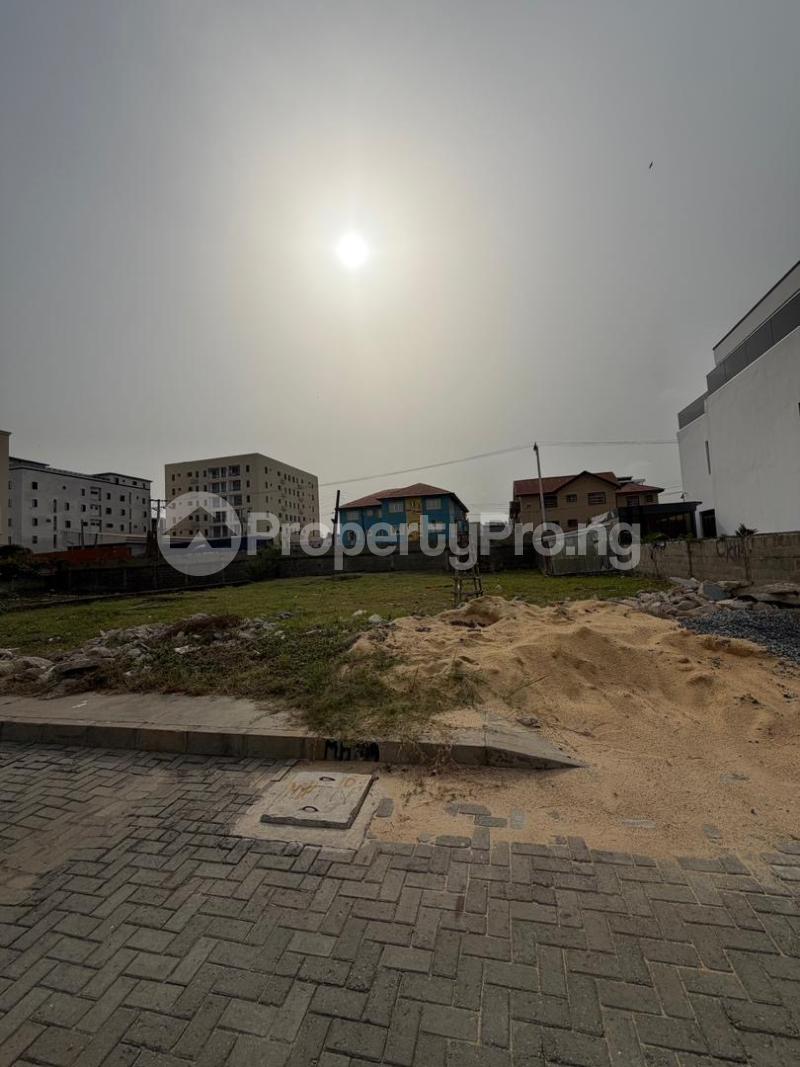 Land for sale Ikate Lekki Phase 1 Lekki Lagos