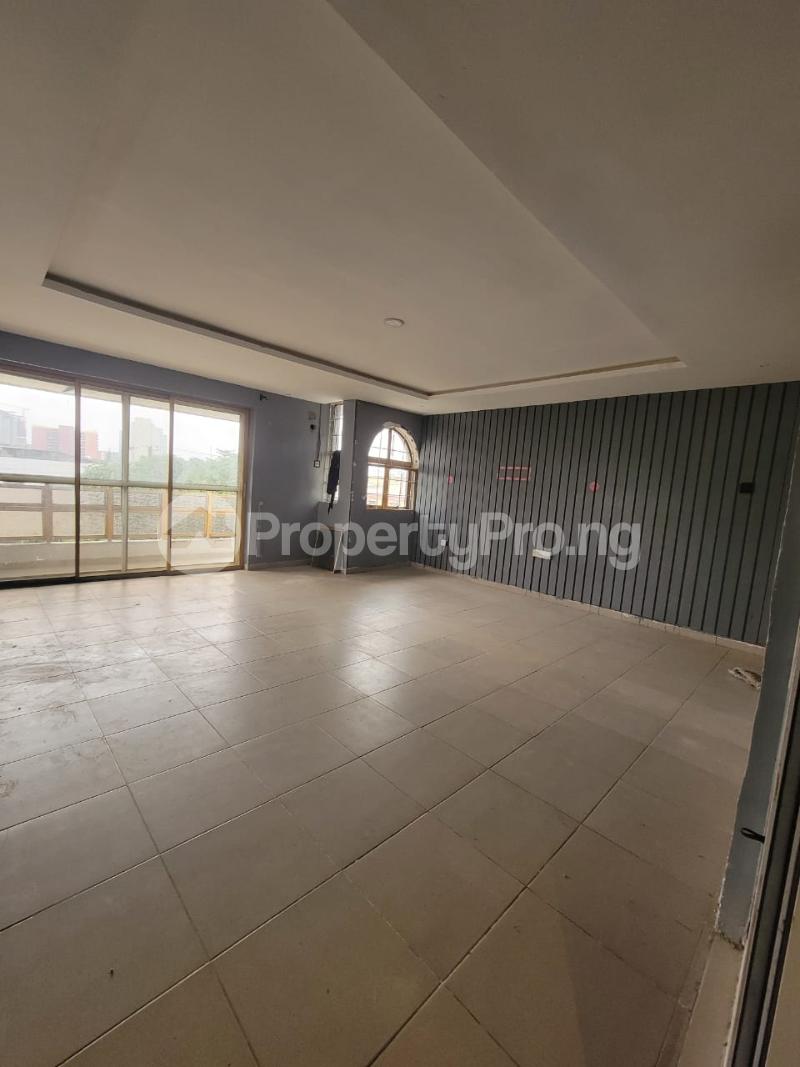 1 bedroom Flat / Apartment for rent Ajose Adeogun Street Victoria Island Lagos