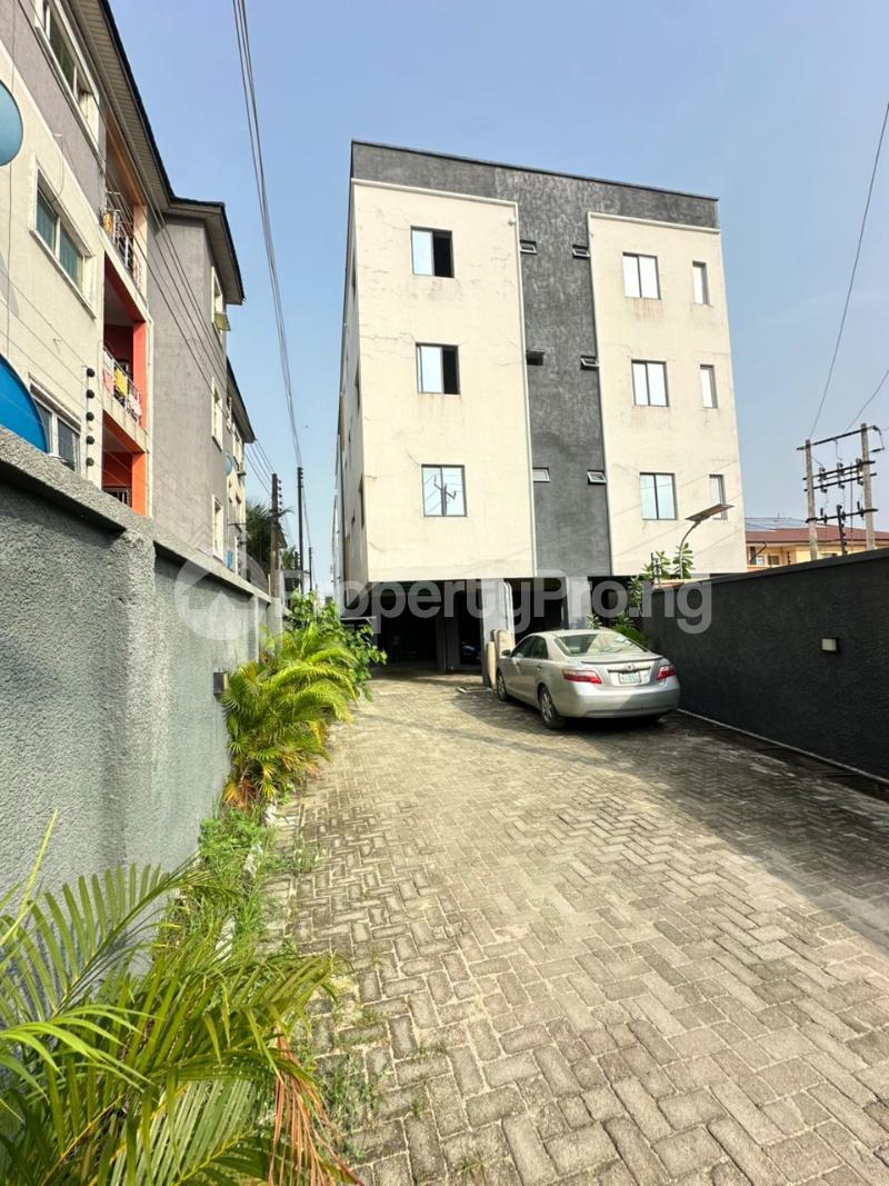 2 bedroom Flat / Apartment for rent Lekki Lagos