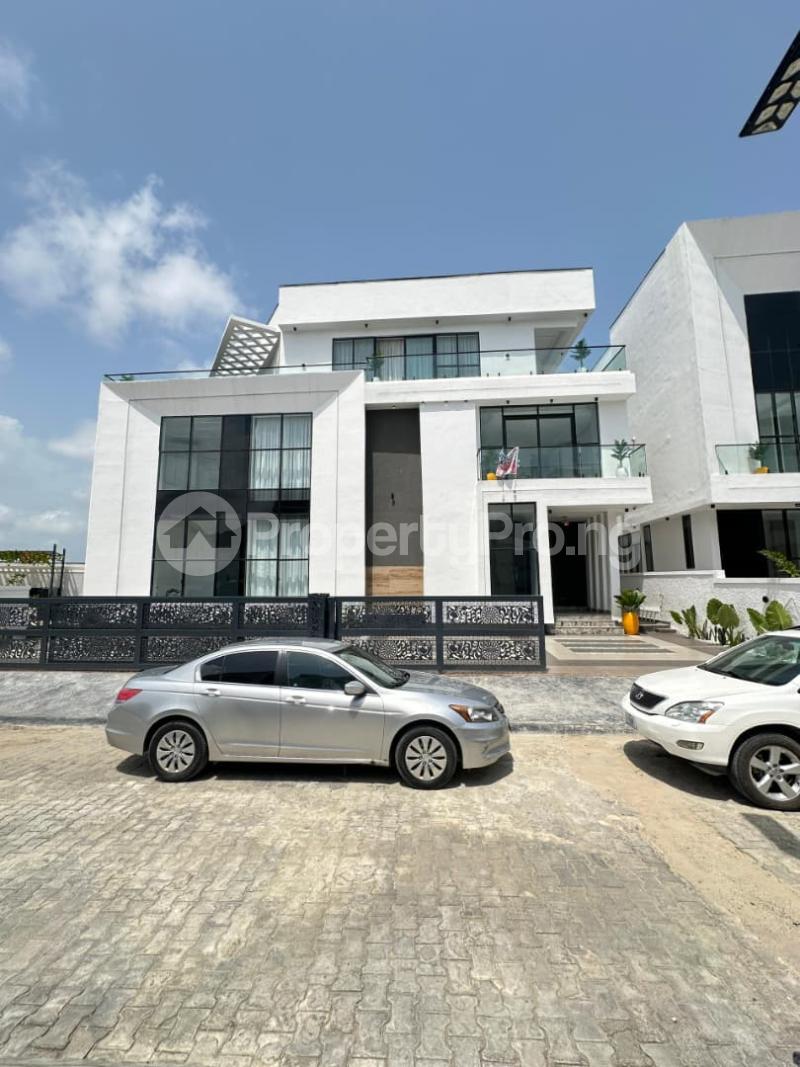5 bedroom House for sale Chevron Lekki Lagos