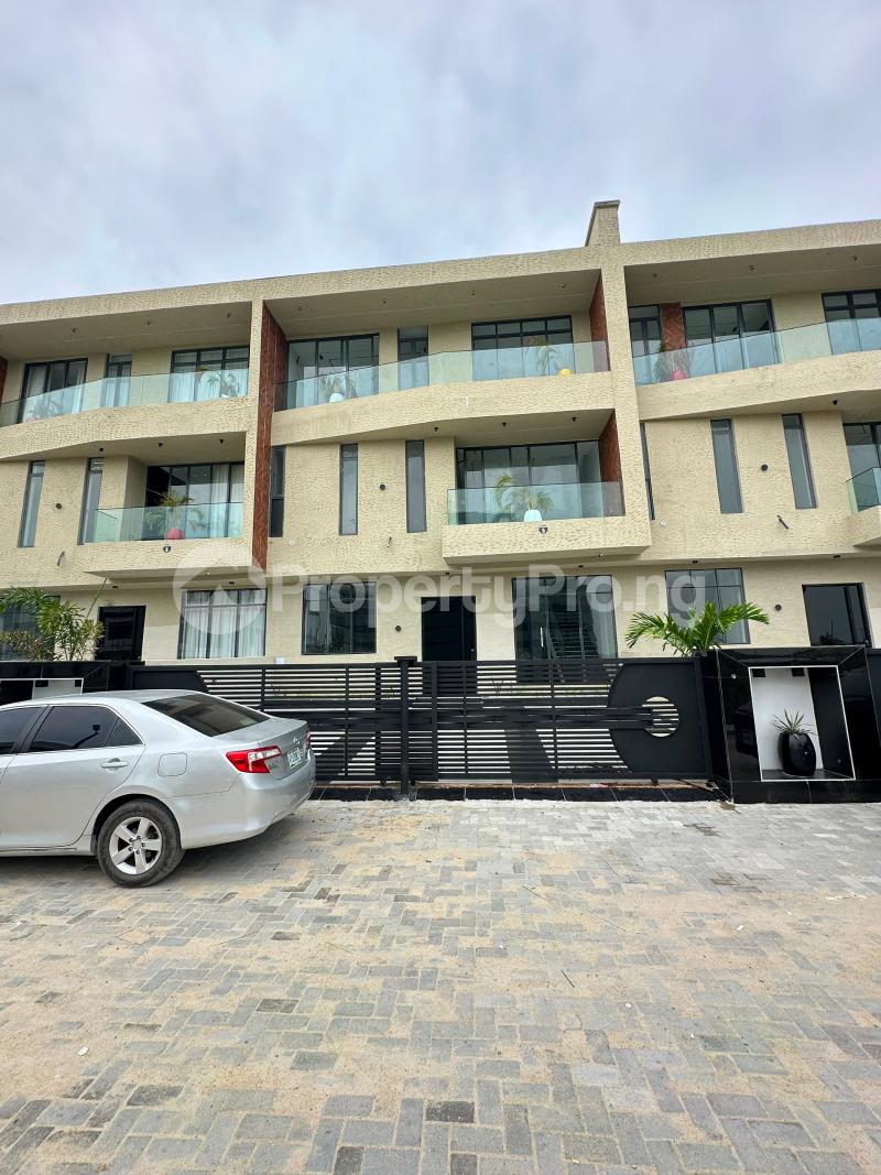 5 bedroom House for sale Lekki Lagos