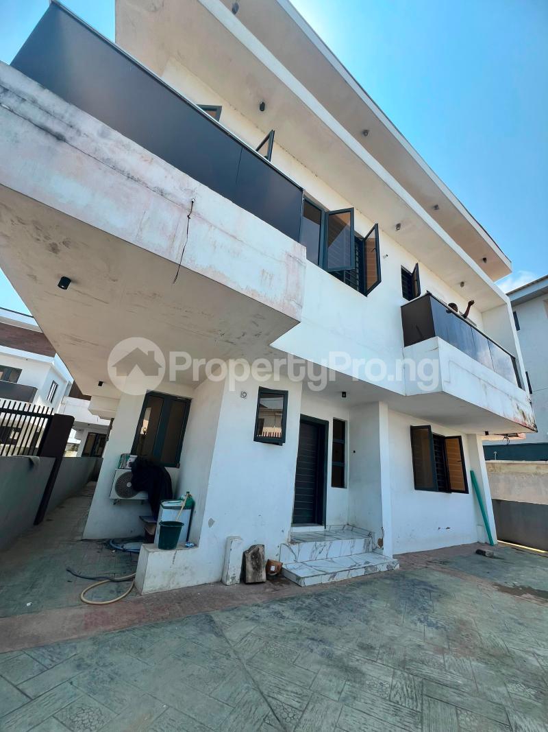 1 bedroom Flat / Apartment for rent Ologolo Lekki Lagos
