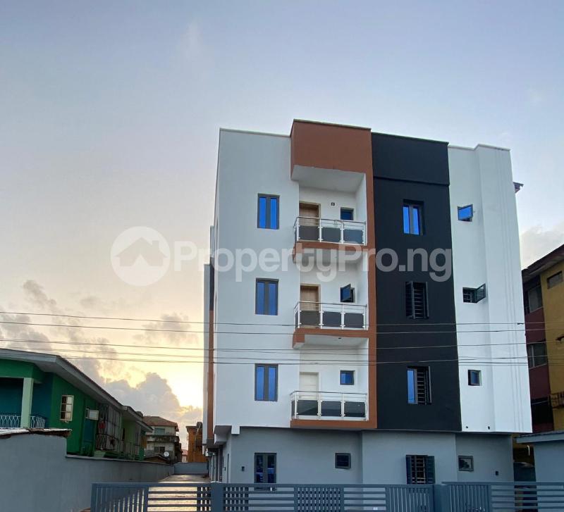 3 bedroom House for sale Aguda Surulere Lagos