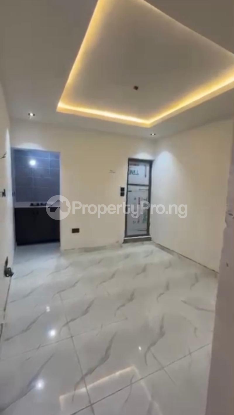 1 bedroom Flat / Apartment for rent Off Pedro Road Shomolu Lagos