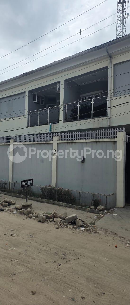 4 bedroom House for rent Alara St Onike Yaba Lagos