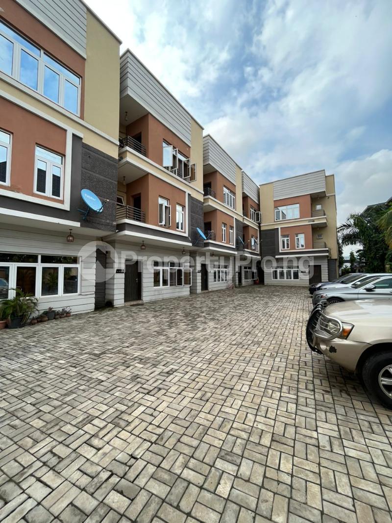 4 bedroom House for rent Gilmore Jahi Abuja