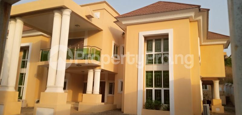 8 bedroom House for sale Villa Asokoro Abuja