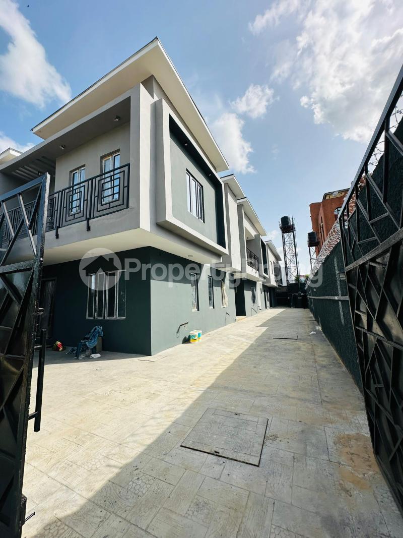2 bedroom Flat / Apartment for sale Allen Avenue Ikeja Lagos