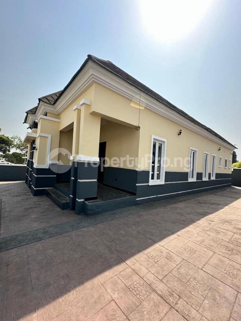 4 bedroom House for sale Basorun Housing Estate, Airforce, Akobo. Akobo Ibadan Oyo