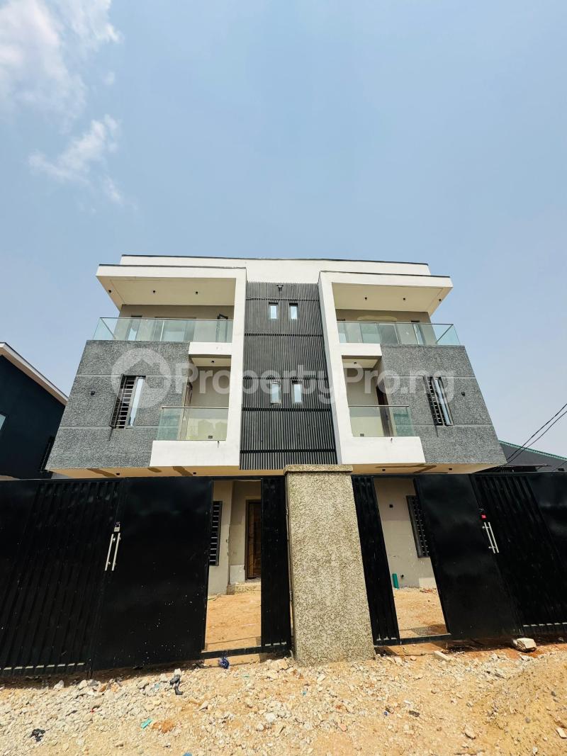 4 bedroom House for sale Ogudu GRA Ogudu Lagos