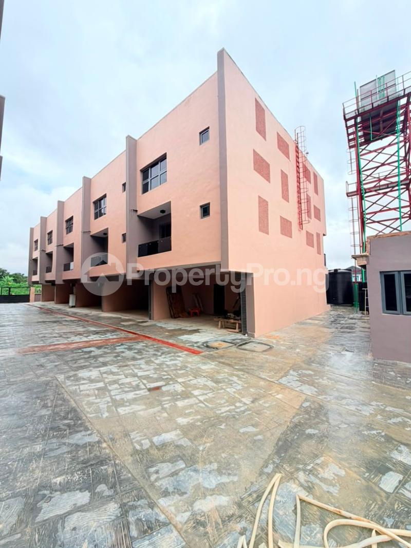 4 bedroom House for sale Alaka Estate Surulere Lagos