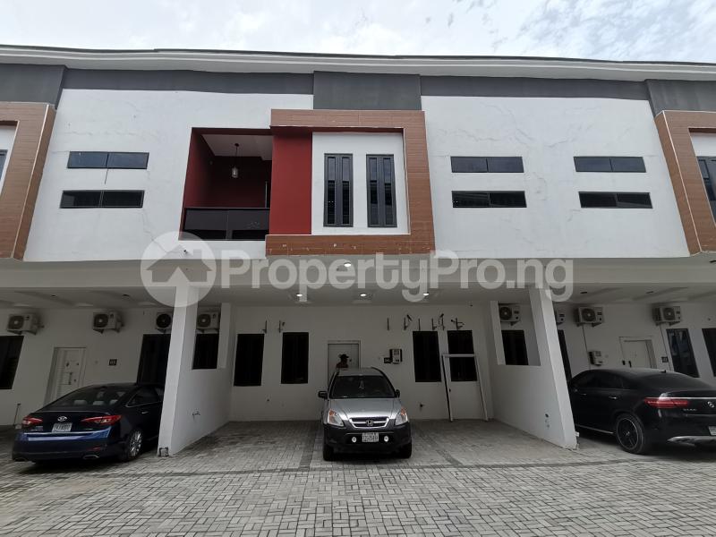 4 bedroom House for sale Lekki 2nd Toll Gate chevron Lekki Lagos
